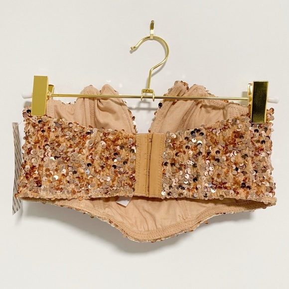 NWT Urban Outfitters Gold Sequin Sleeveless Crop Top - Picture 13 of 16